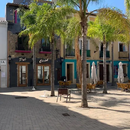 La Sirena - Both And Of Hébergement de vacances