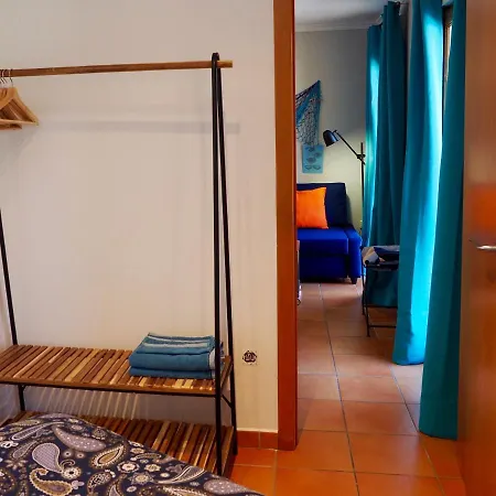 La Sirena - Both And Of Hébergement de vacances *